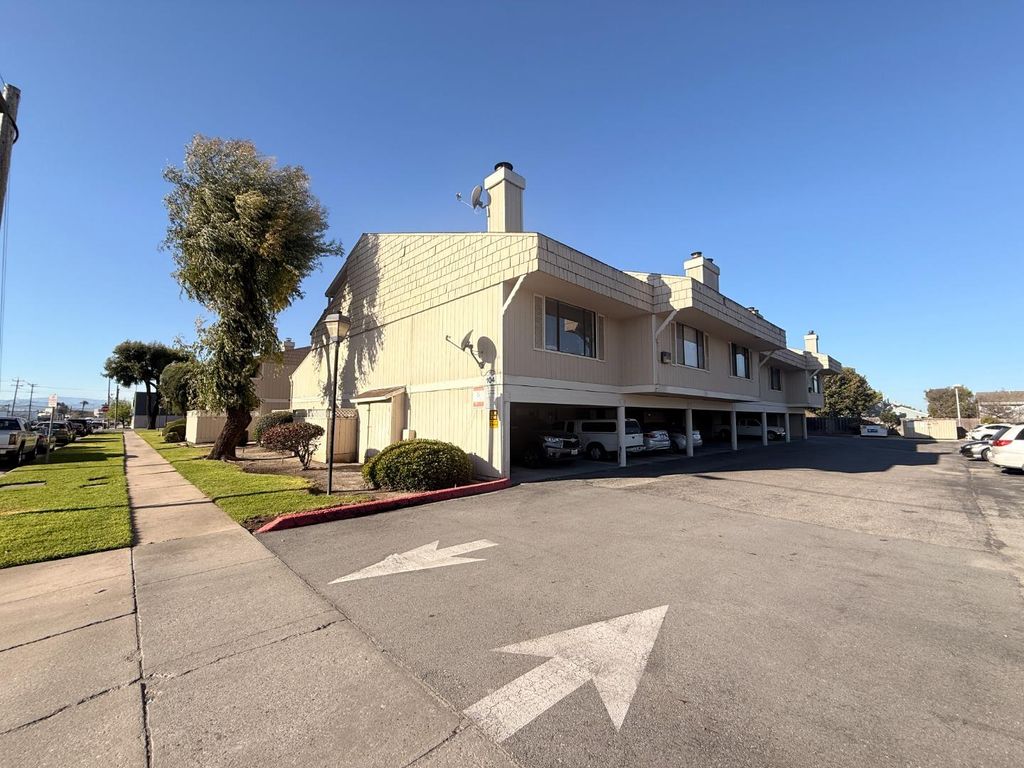 104 W Rossi Street 13, Salinas, CA 93901