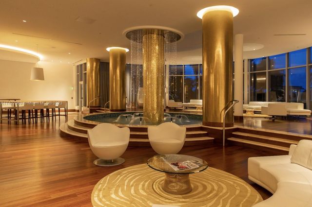 5151 Collins Ave 1523, Miami Beach, FL 33140