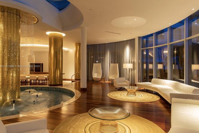 5151 Collins Ave 1523, Miami Beach, FL 33140