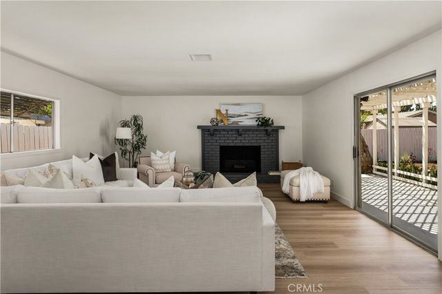 1314 N Flower, Santa Ana, CA 92706