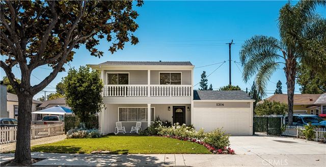 1314 N Flower, Santa Ana, CA 92706