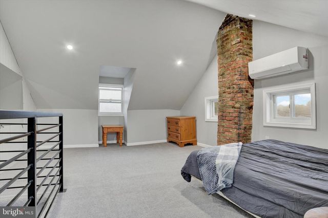 51 S MANHEIM ST, Annville, PA 17003