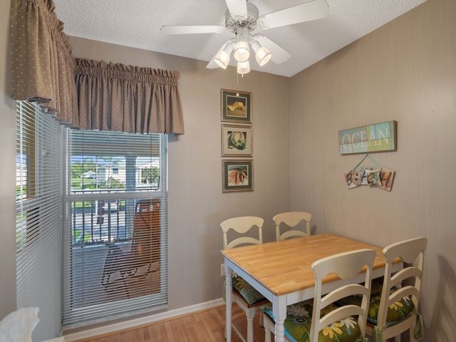 675 W Lake Jasmine Circle 208, Vero Beach, FL 32962