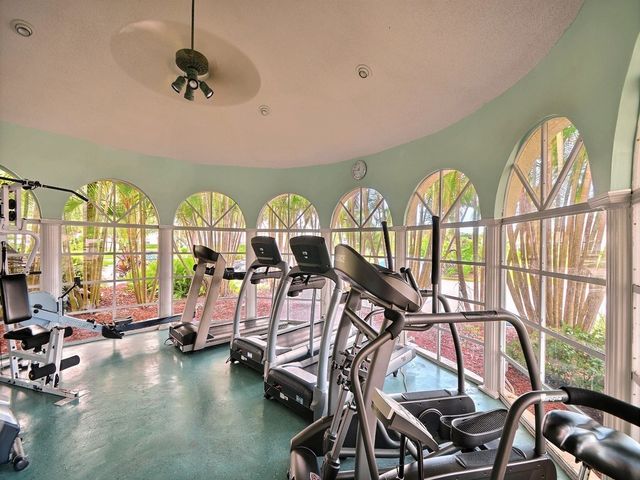 675 W Lake Jasmine Circle 208, Vero Beach, FL 32962