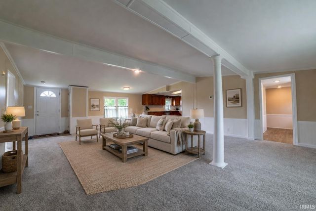 100 Plum Street, Chandler, IN 47610