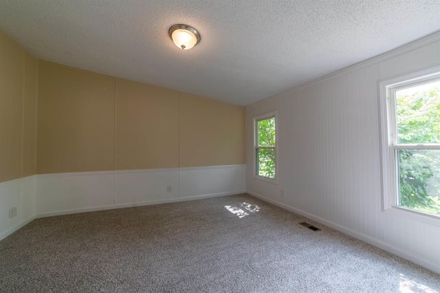 100 Plum Street, Chandler, IN 47610