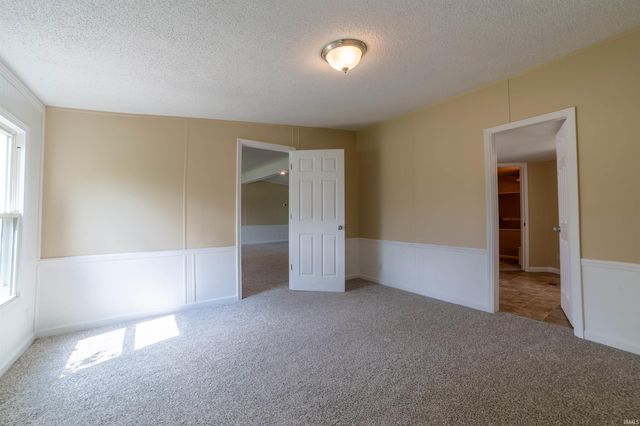 100 Plum Street, Chandler, IN 47610