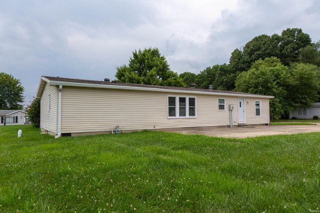 100 Plum Street, Chandler, IN 47610