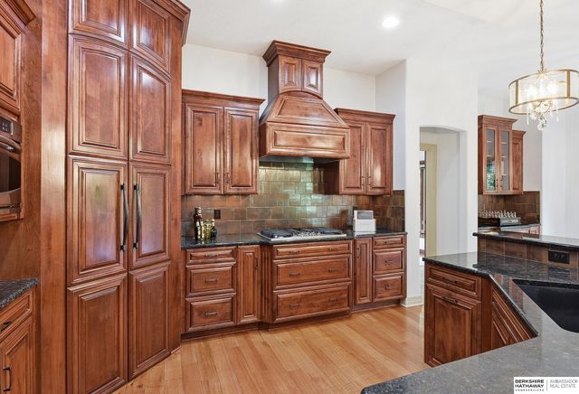 1215 S 200 Street, Omaha, NE 68130