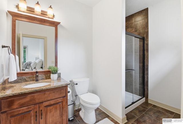 1215 S 200 Street, Omaha, NE 68130