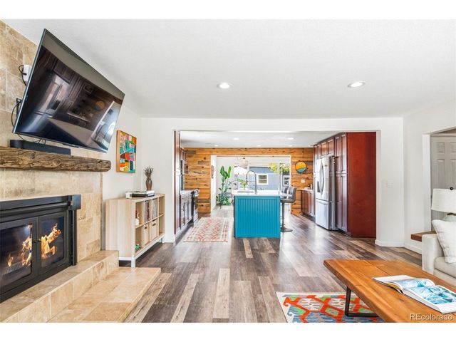 15825 W 11th Ave, Golden, CO 80401