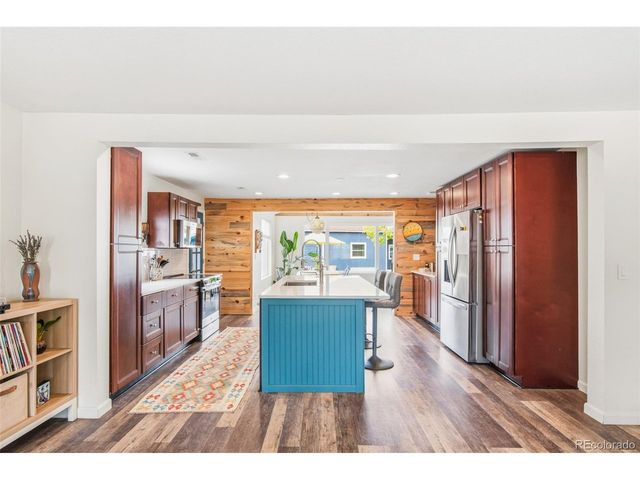 15825 W 11th Ave, Golden, CO 80401