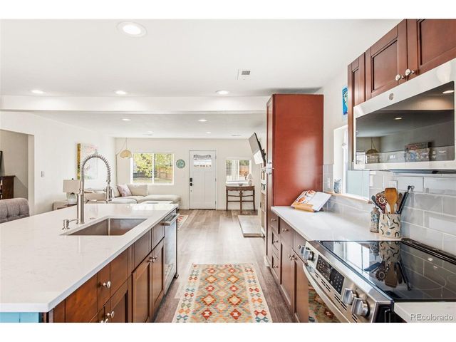 15825 W 11th Ave, Golden, CO 80401
