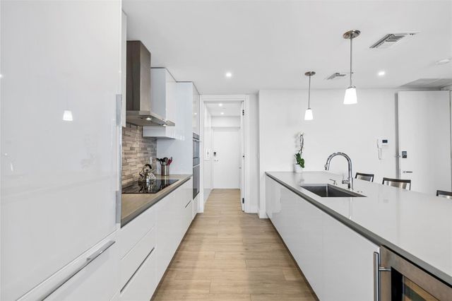 920 Intracoastal Drive 1402, Fort Lauderdale, FL 33304