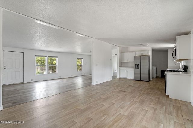 17880 Blackbird Drive, Reno, NV 89508