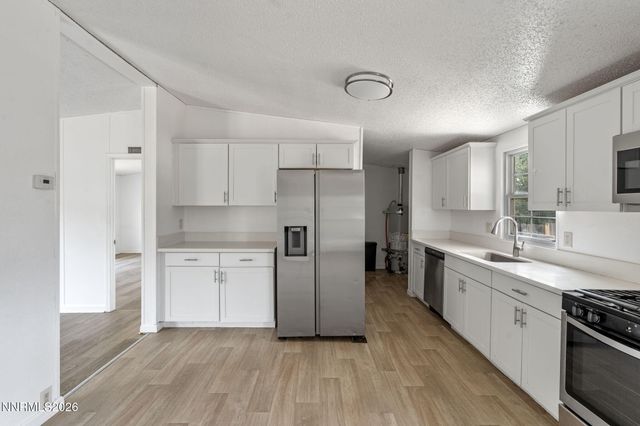 17880 Blackbird Drive, Reno, NV 89508