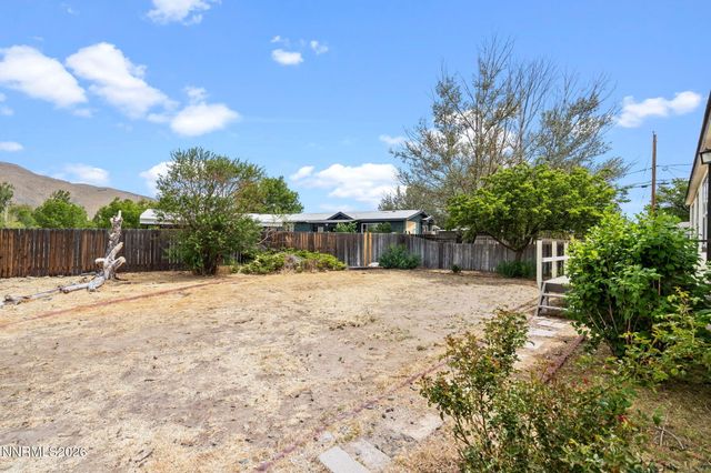 17880 Blackbird Drive, Reno, NV 89508