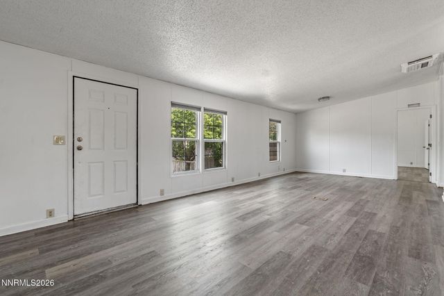 17880 Blackbird Drive, Reno, NV 89508