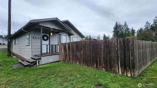 2350 E Pioneer Road, Port Angeles, WA 98362