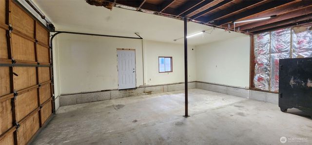 2350 E Pioneer Road, Port Angeles, WA 98362