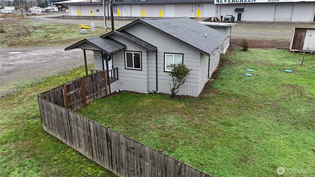 2350 E Pioneer Road, Port Angeles, WA 98362
