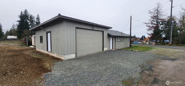 2350 E Pioneer Road, Port Angeles, WA 98362