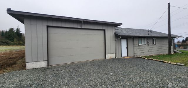 2350 E Pioneer Road, Port Angeles, WA 98362