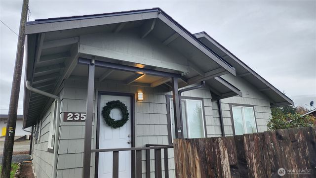 2350 E Pioneer Road, Port Angeles, WA 98362