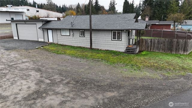 2350 E Pioneer Road, Port Angeles, WA 98362
