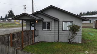 2350 E Pioneer Road, Port Angeles, WA 98362