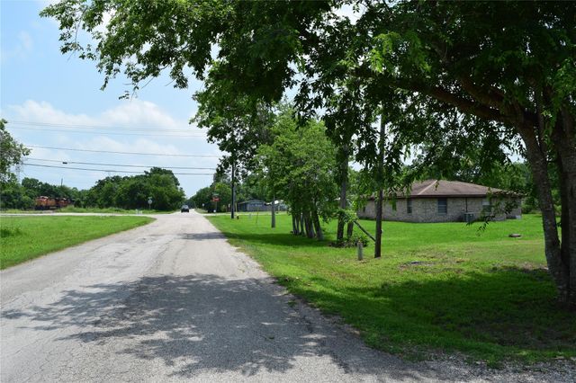 7234 Bissell Road, Manvel, TX 77578