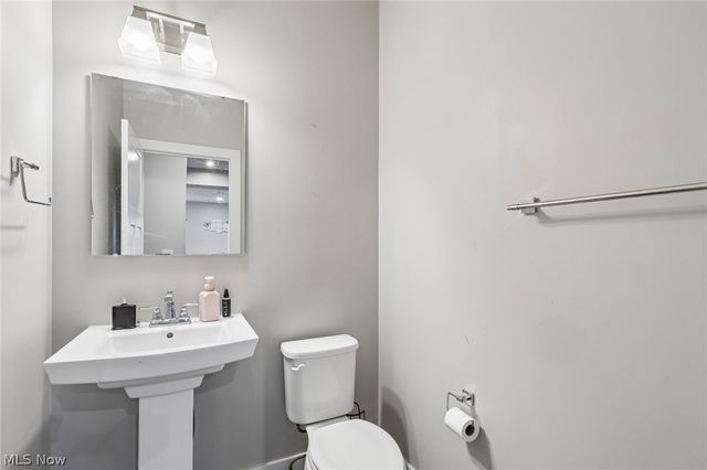 3207 Boettler Street NE, Canton, OH 44721
