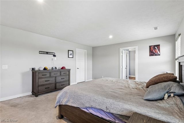 3207 Boettler Street NE, Canton, OH 44721