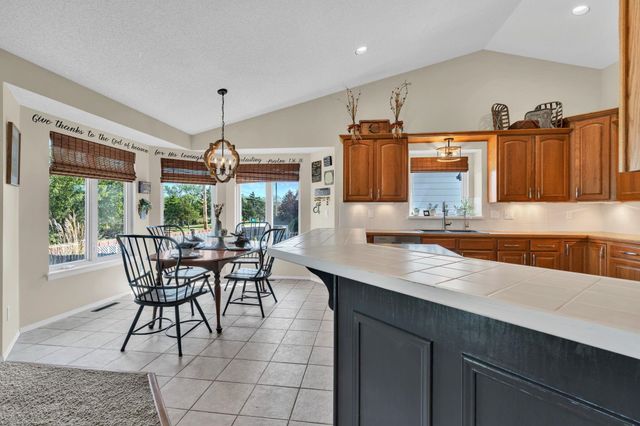 12214 E Lockmoor St, Wichita, KS 67207