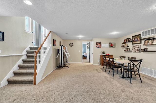 12214 E Lockmoor St, Wichita, KS 67207