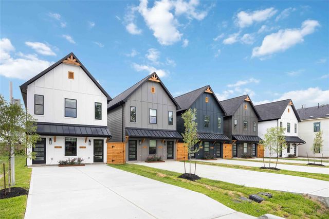 8009 Cora Street, Houston, TX 77088