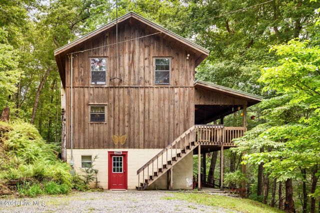 910 Laurel Branch Road, Murphy, NC 28906