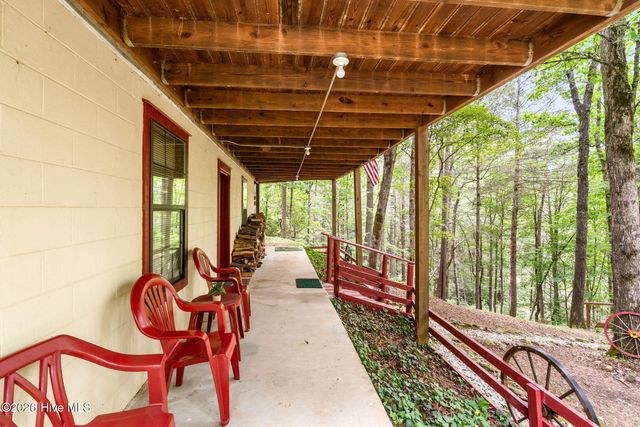 910 Laurel Branch Road, Murphy, NC 28906