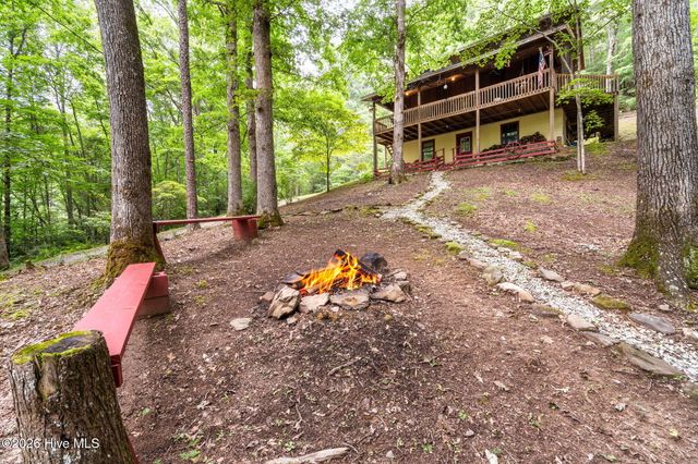 910 Laurel Branch Road, Murphy, NC 28906