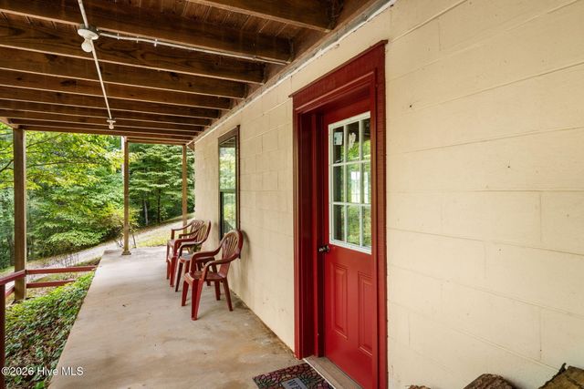 910 Laurel Branch Road, Murphy, NC 28906