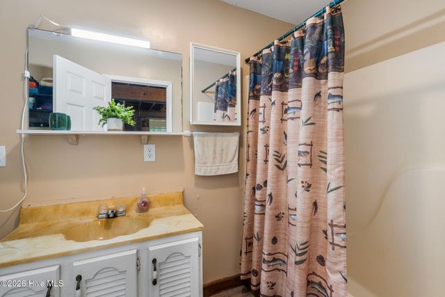 910 Laurel Branch Road, Murphy, NC 28906