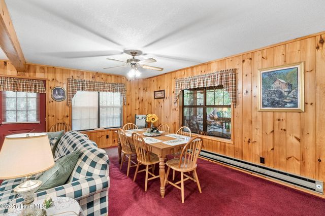 910 Laurel Branch Road, Murphy, NC 28906