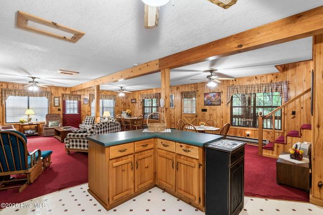 910 Laurel Branch Road, Murphy, NC 28906