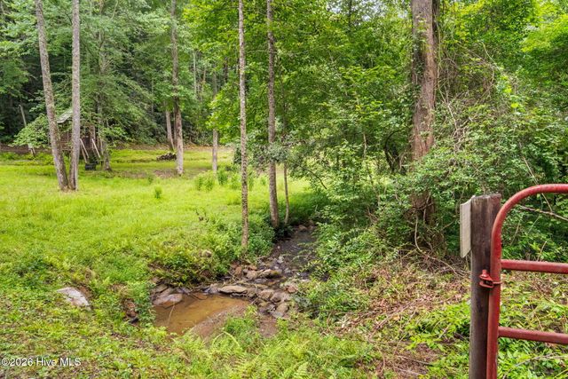 910 Laurel Branch Road, Murphy, NC 28906