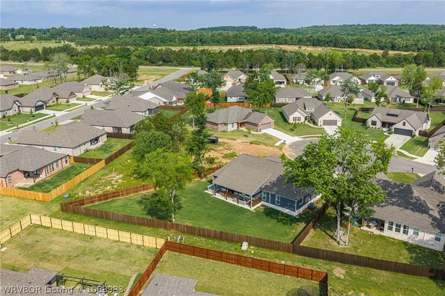 10215 Chapman Circle, Fort Smith, AR 72916
