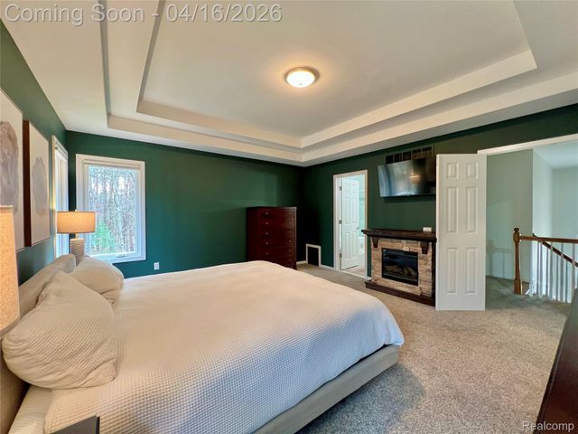 1320 Pine Drive, Groveland Township, MI 48462