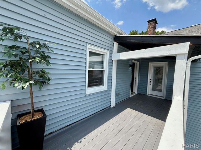 1505 Tamm Avenue, St Louis, MO 63139