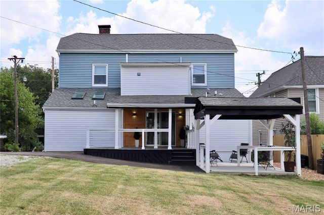 1505 Tamm Avenue, St Louis, MO 63139