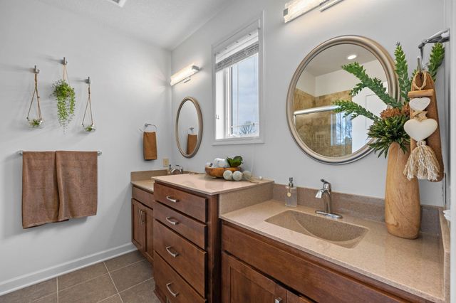 2281 Silver Leaf Trail, Cologne, MN 55322