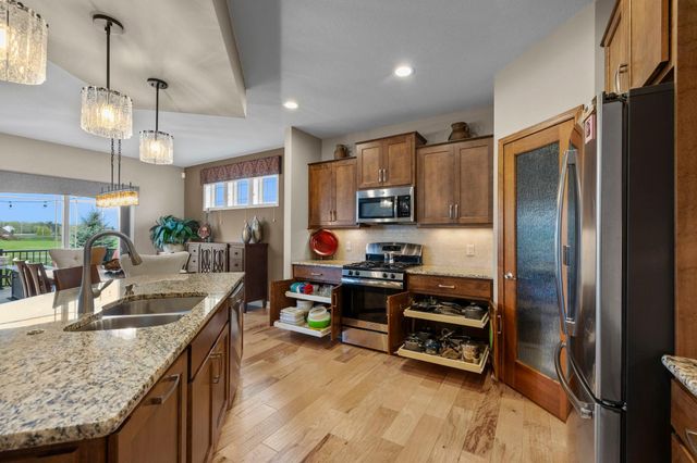 2281 Silver Leaf Trail, Cologne, MN 55322